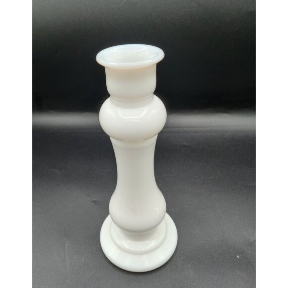 EO Brody Co White Milk Glass Candlestick Flower Bud Vase M-118 Vintage 8 Inch - Picture 3 of 16